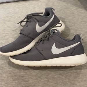 Women’s Nike Roshe One